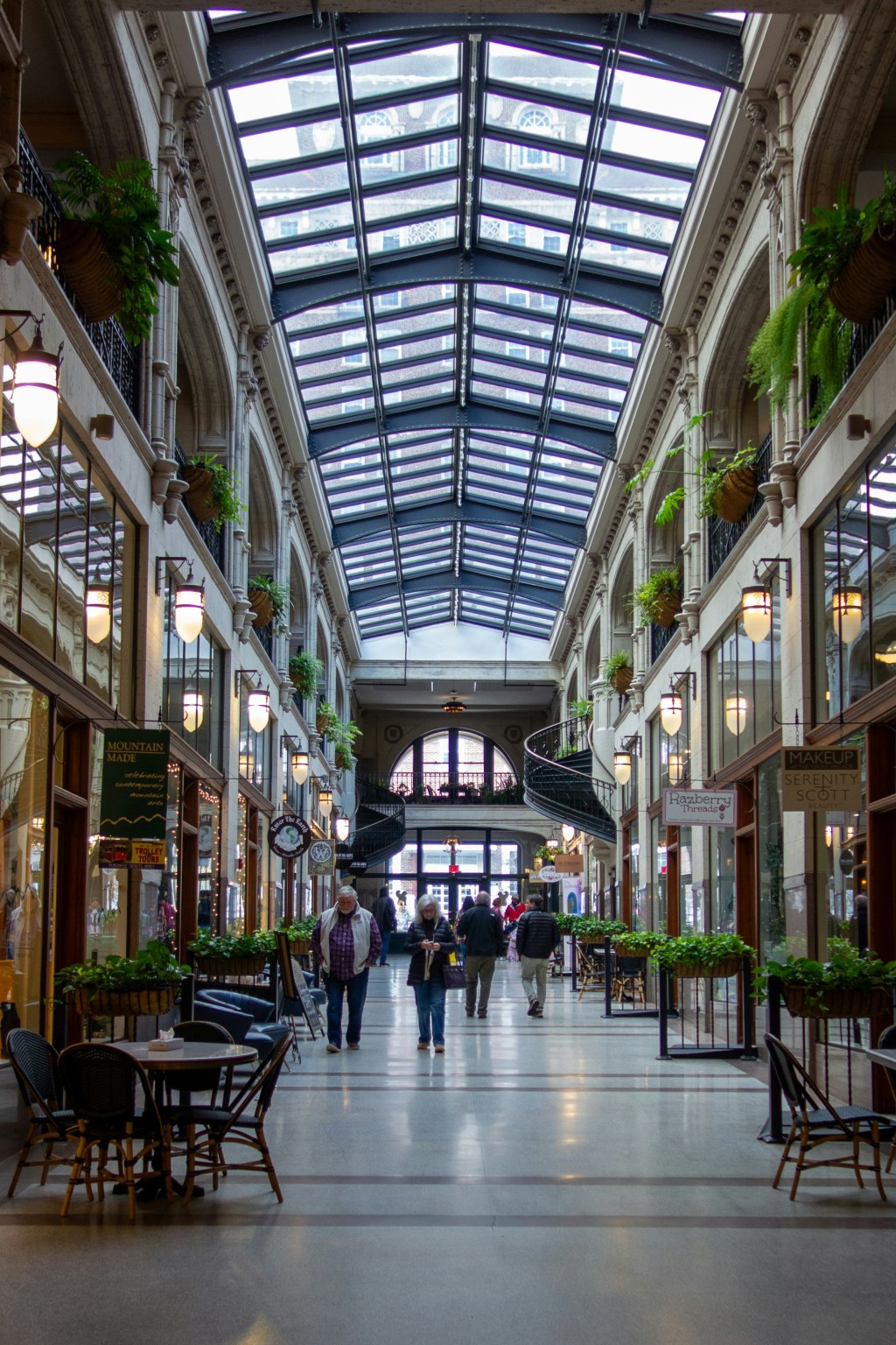 5 Marketing Strategies to Help Asheville Businesses Thrive in 2025